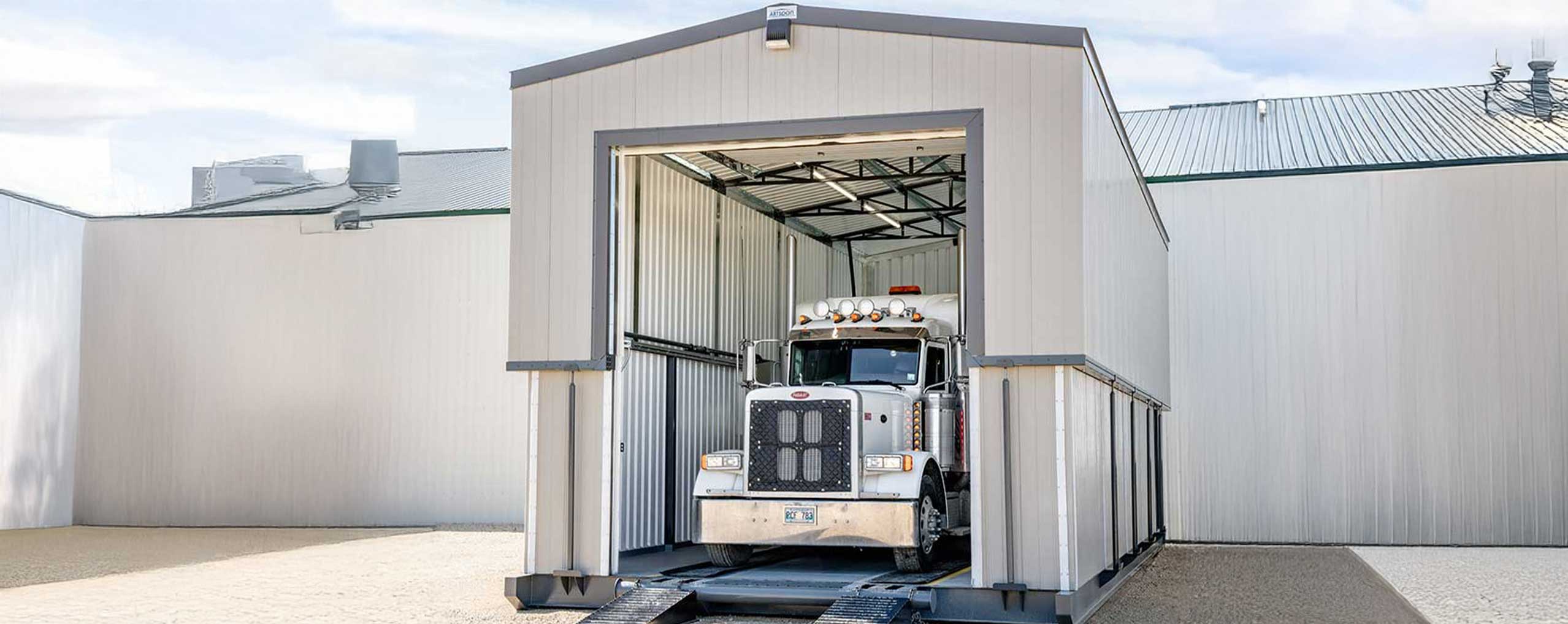 Artspan Carousel. Slide Number 4